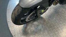 Triumph Street Triple R (23MY)